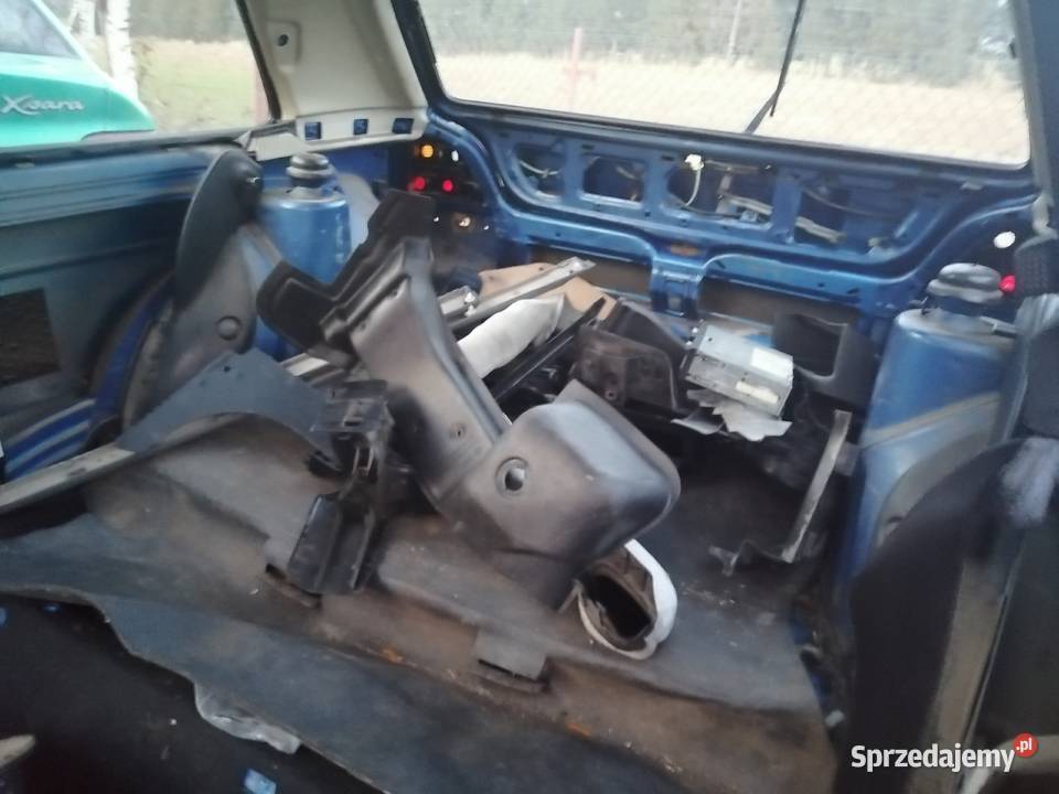 Golf II 2 MK2 na części niebieski 3 drzwiowy Inczew