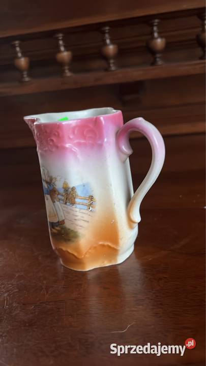 Mlecznik ze scenką 2 dziewczynki Z jednej strony Porcelana i szkło Gdańsk