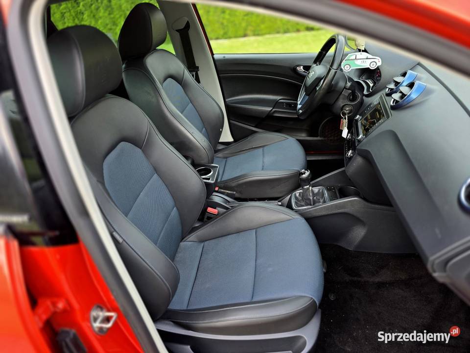 Seat Ibiza IV 12 TSI CONNECT Turek