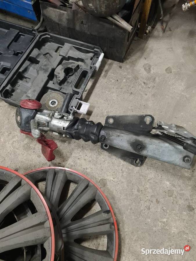 Zaczepy Zaczepy i urządzenia najazdowe Ostrowiec Świętokrzyski