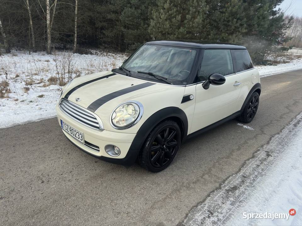 Mini Cooper 16 benzyna 2010 idealny Staszów