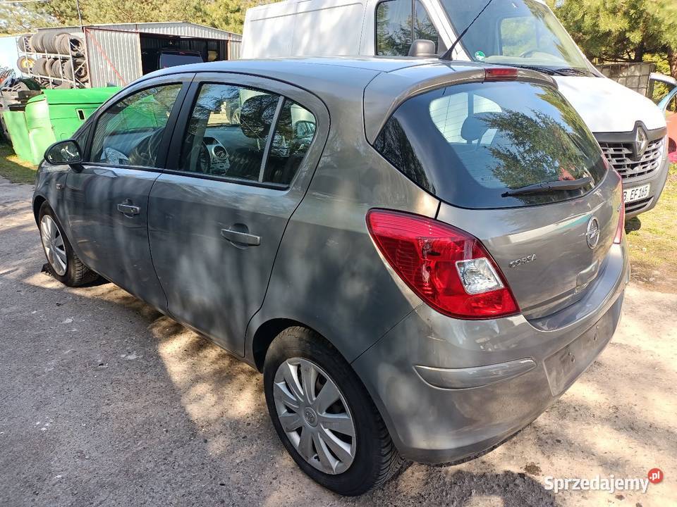 Opel Corsa D lift 14 Benz 2012 klima klimatyzacja pomorskie sprzedam