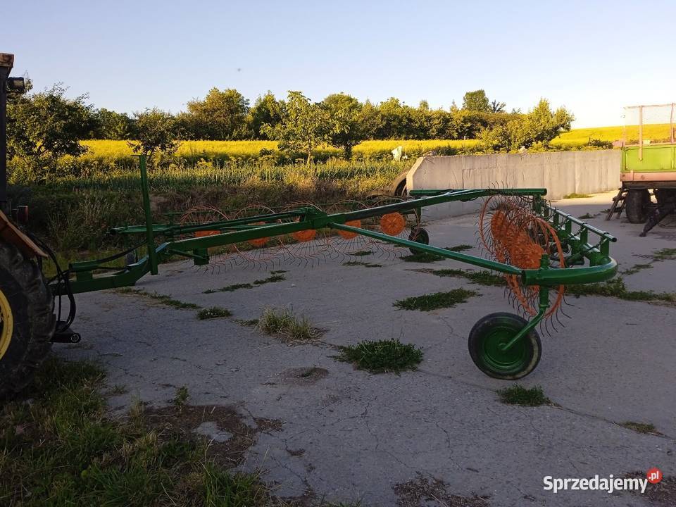 Zgrabiarka do siana i sianokiszonki Suszeń sprzedam