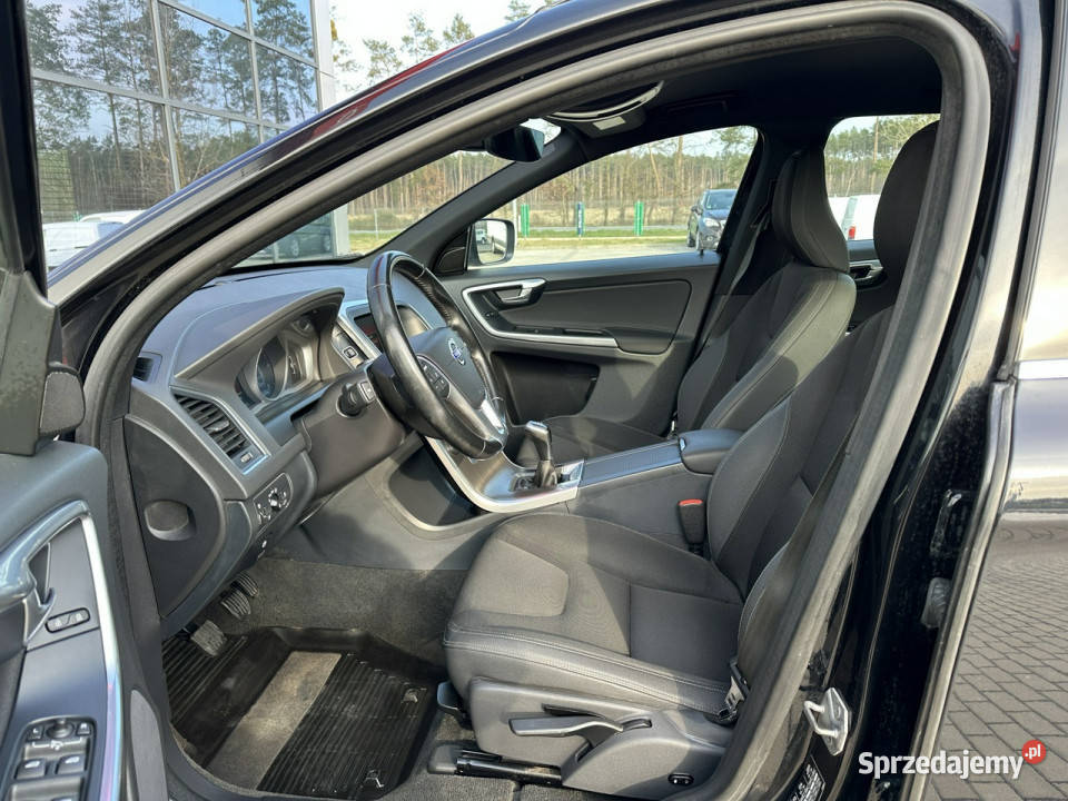 Volvo XC 60 Alu Czujniki Xenon Navi LED Grzane Kąty Opolskie