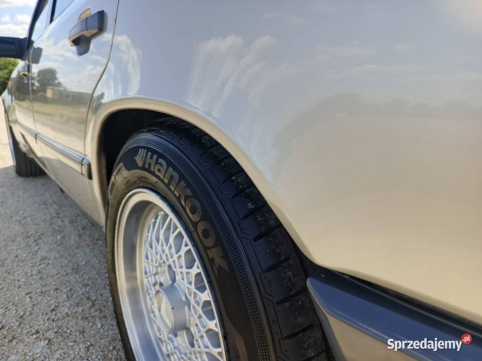 Mercedes w124 230E 144 Rok produkcji 1988 dolnośląskie Legnica