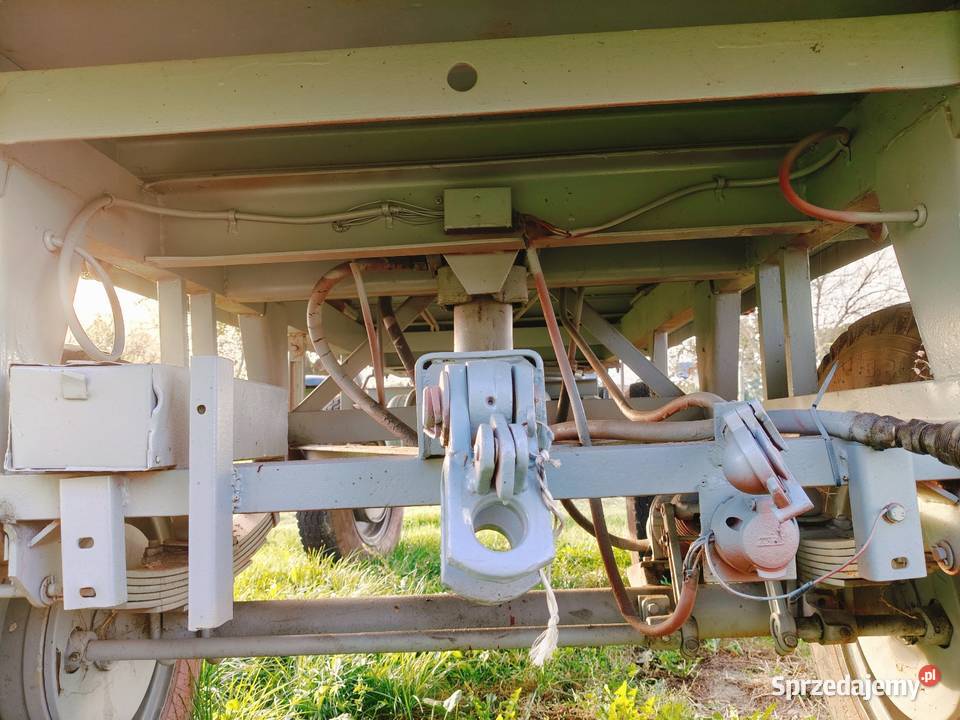 Przyczepa rolnicza Autosan 732 wywrot na boki podkarpackie Tarnobrzeg