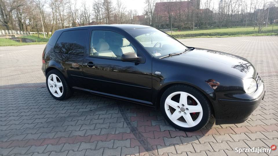 VW Golf IV 16 SR High line światła przeciwmgielne Namysłów