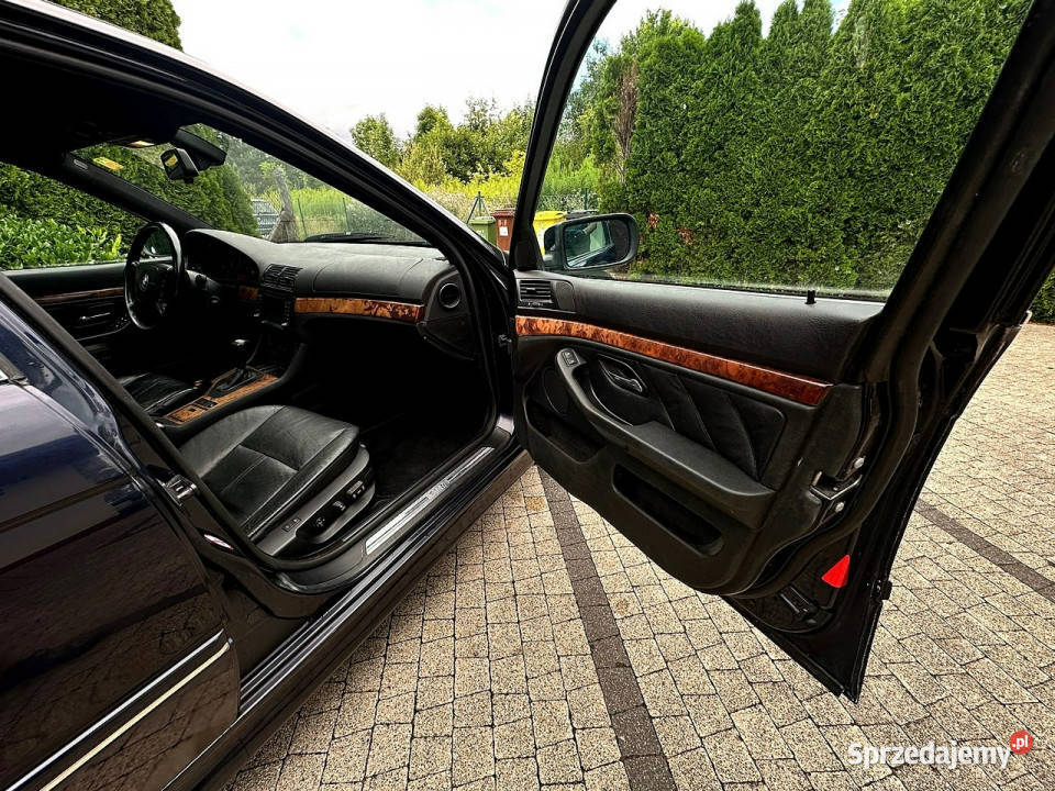 BMW 540 BMW 540i e39 Touring V8 285 Pełne Lift Wrocław