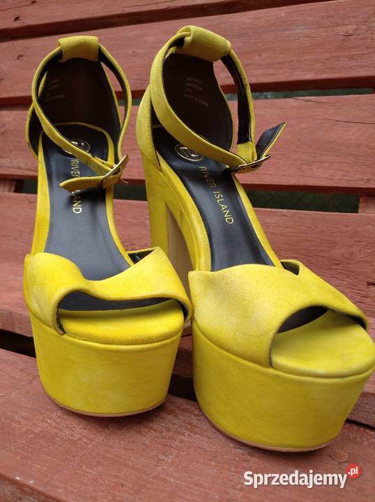 Buty na wysokim obcasie 36