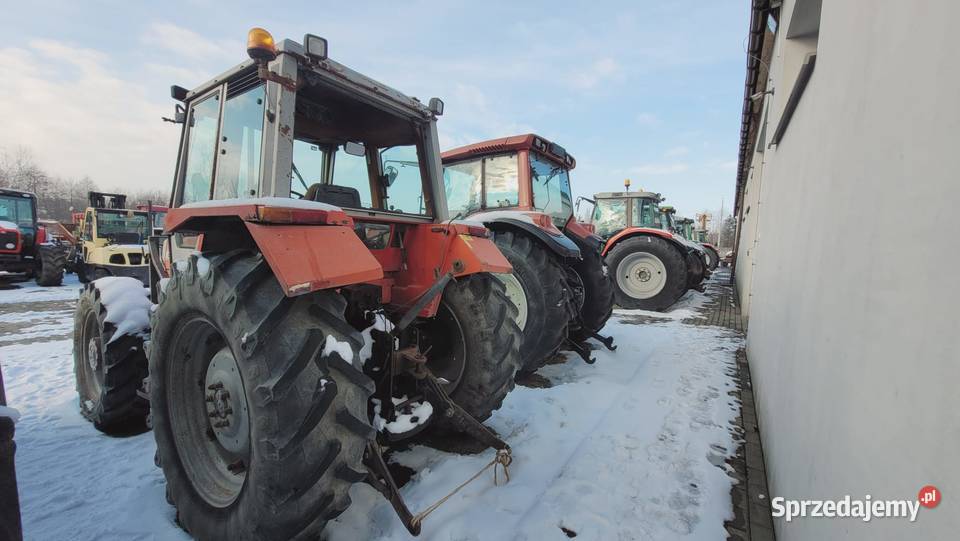 Massey Ferguson 690 90