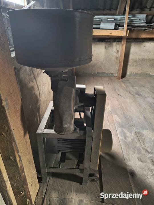 Śrutownik bijakowy h157 Oleśnica