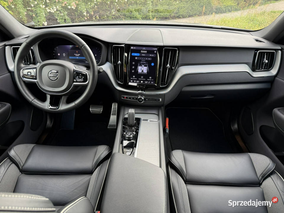 Volvo XC 60 Rdesign Faktura VAT 23 II 2017 Tarnowskie Góry sprzedam