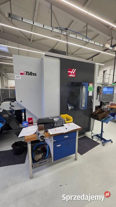 HAAS UMC750SS 2016 5osiowe centrum CNC 40 Chybie
