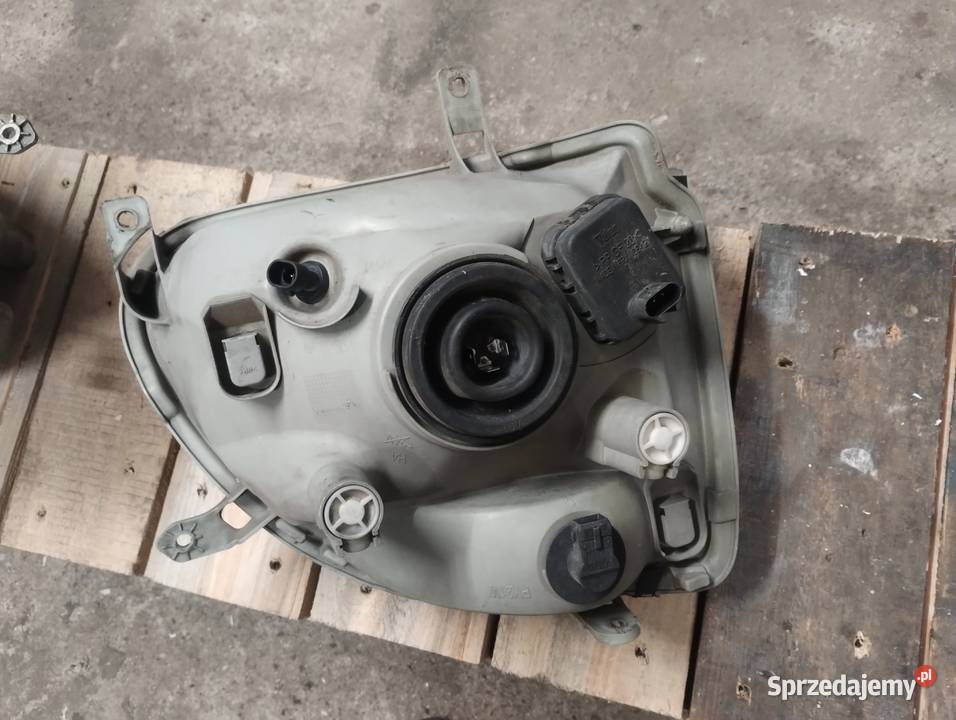 opel agila A części lampy i inne Rok produkcji 2003 Wasilków