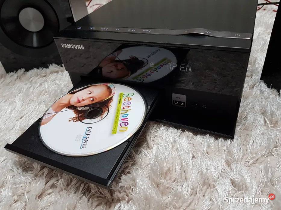 WIEŻA SAMSUNG USB IPOD AUX HDMI 2x60W PILOT Wieże i miniwieże Kraków