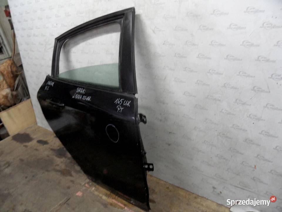 PEUGEOT 208 I 12r drzwi prawy tył świętokrzyskie