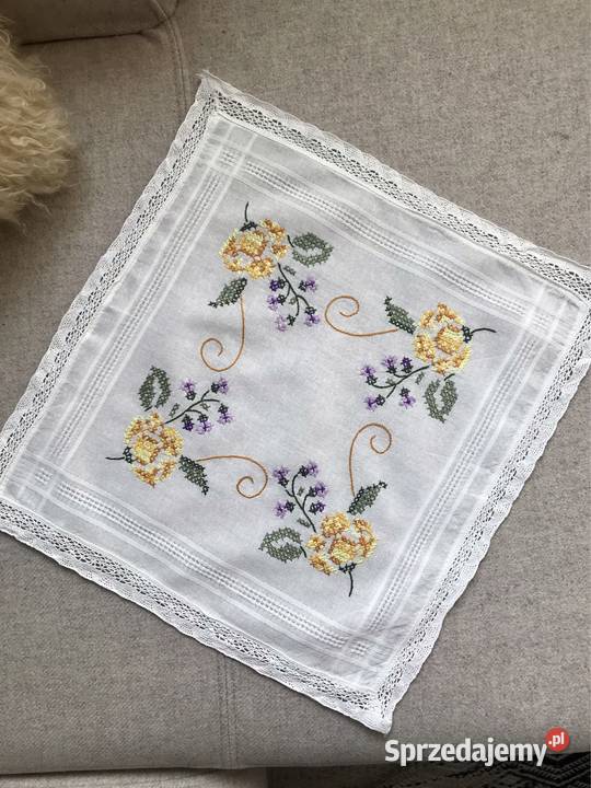 Biała serwetka vintage retro ręcznie haftowana w biały mazowieckie Warszawa sprzedam