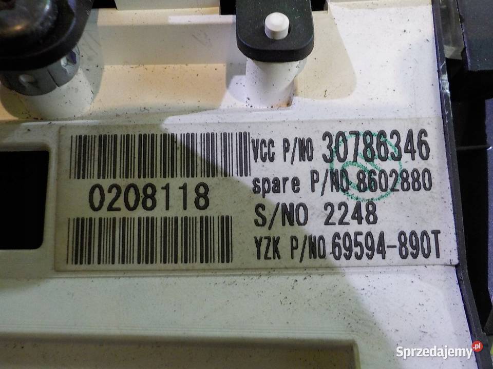 VOLVO S40 II 06r licznik zegary 30710071 osobowe Suków