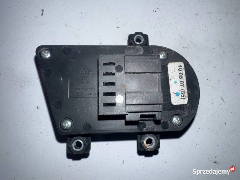 PRZEŁĄCZNIK REGULACJI FOTELA AUDI SKODA VW Ostrów Wielkopolski sprzedam
