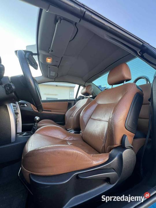 Sprzedam Peugeota 207CC 16 benzyna Rok produkcji 2007 Rumia