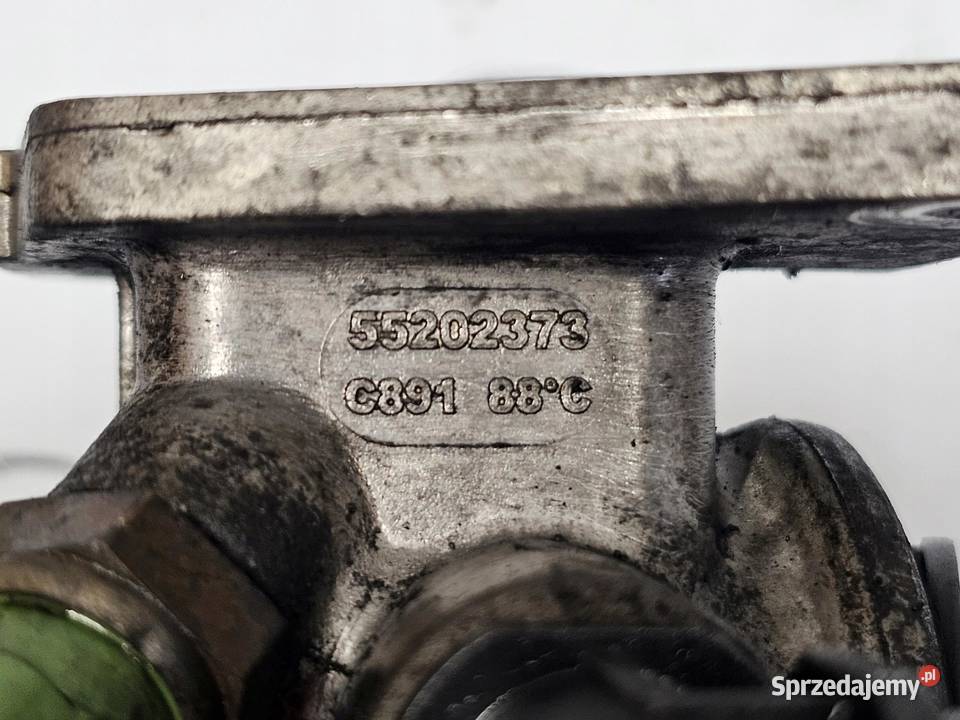 OPEL FIAT 13 CDTI 263A2000 obudowa termostatu Wyposażenie wnętrza