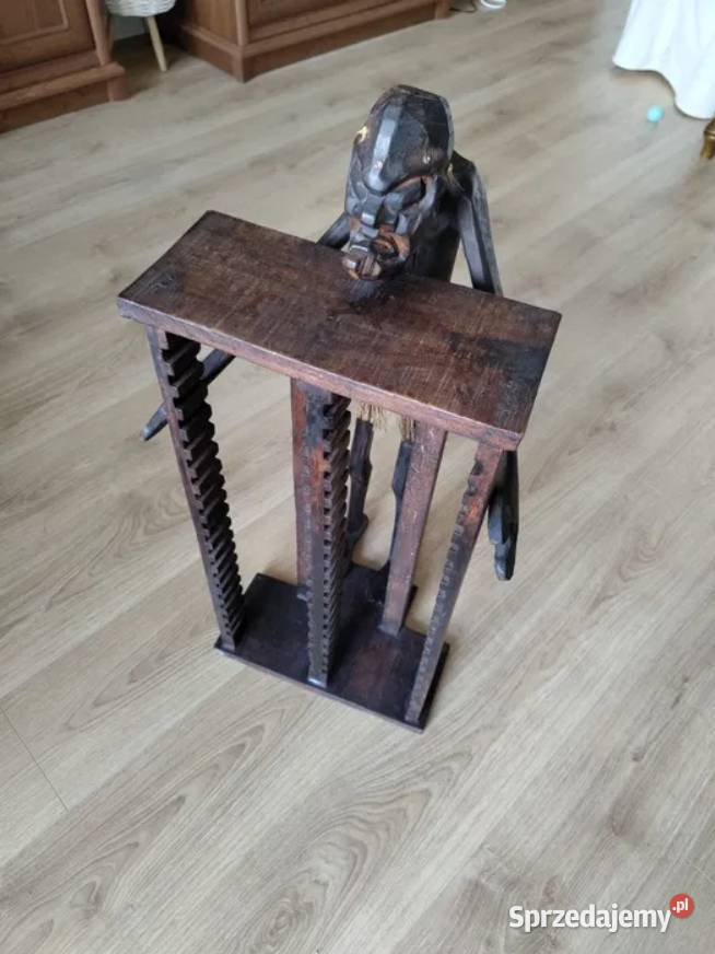 Figura drewniana Warszawa