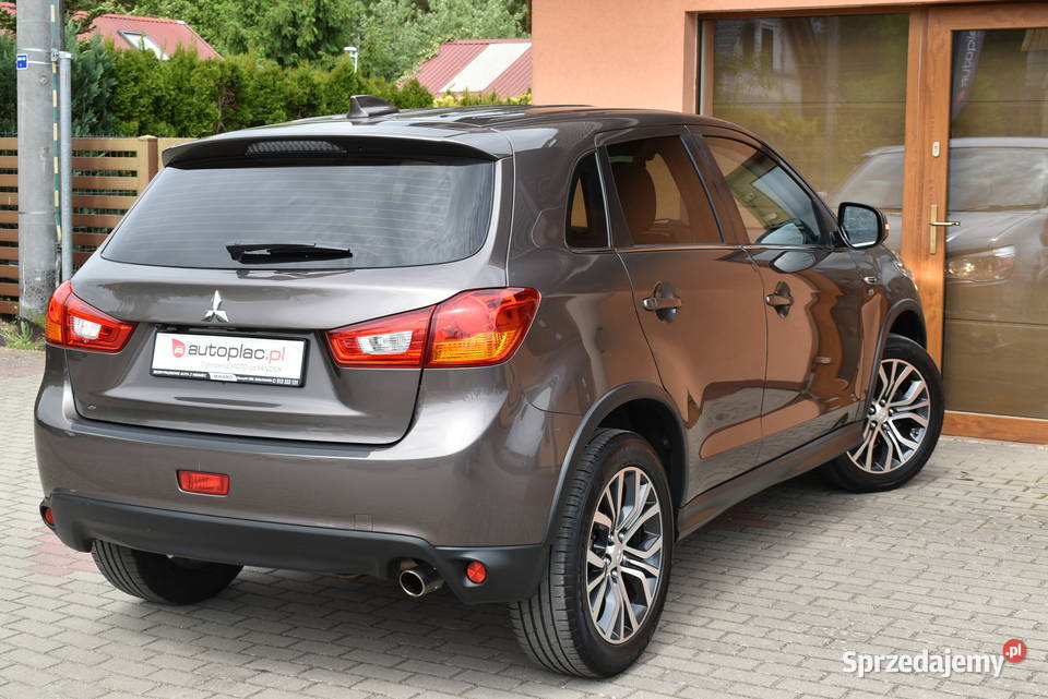 16 benz KAMERA KLIMATRONIK PODGFOTELE TEMPOMAT lakier metallic Moczyłki sprzedam