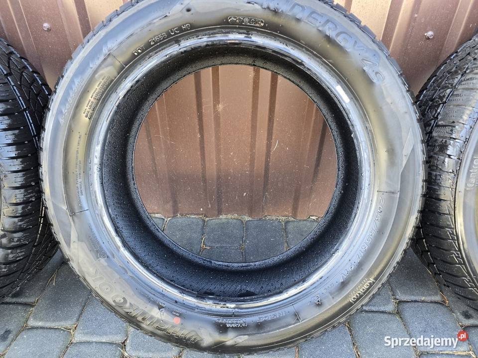 Opony wielosezonowe Hankook Kinergy 4S Komplet Czarna Woda