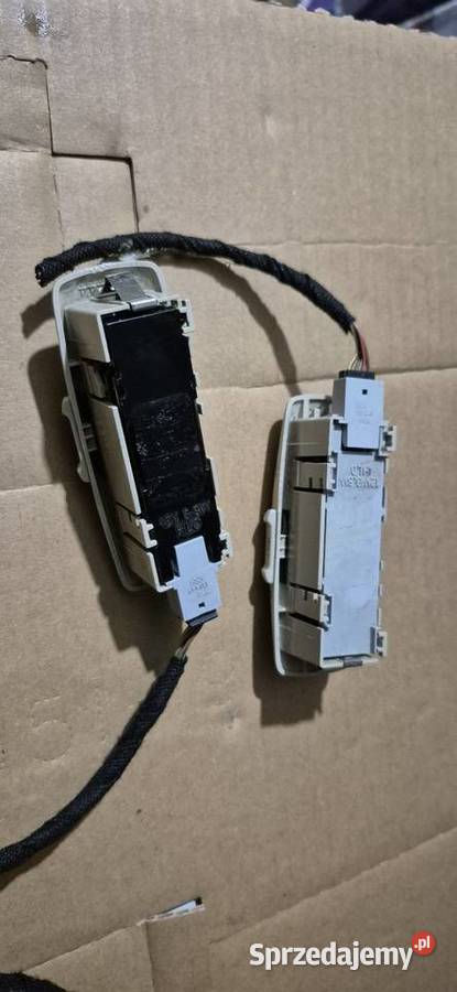 Lampki podsufitki Skoda SuperB 1 Passat W8 Golf Rok produkcji 2002