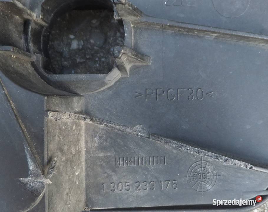Zaślepka reflektora przód Mondeo MK3 Pruszcz Gdański