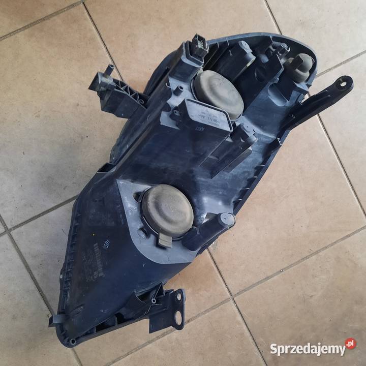 Relektor lewy Opel Zafira B Stalowa Wola