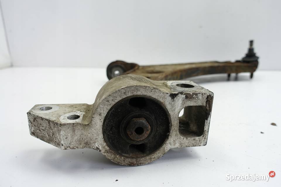 Seat Leon II 20 FSI PRZEDNI WAHACZ prawy przód osobowe Rudka