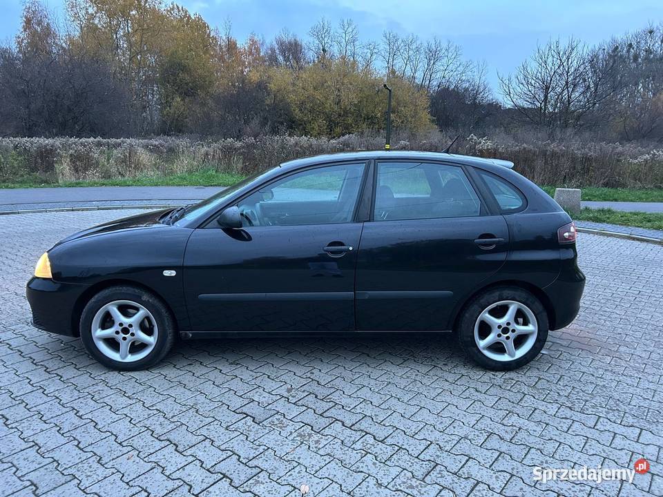 Seat Ibiza 14 benzyna benzyna sprzedam
