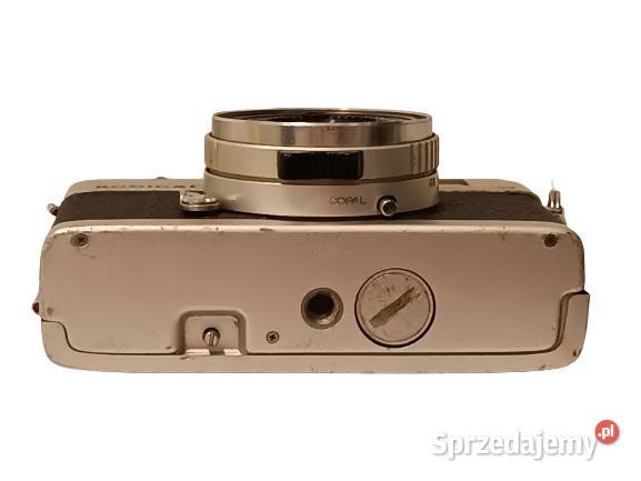 Stary aparat fotograficzny KONICA C35