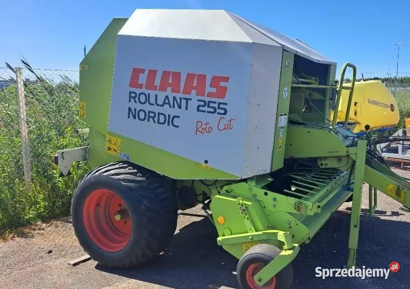 Claas Rollant 255 Prasa beluąca Szołtany