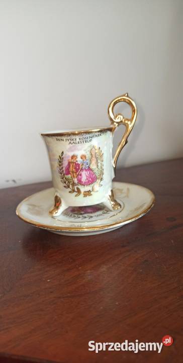 Filiżanka do espresso Na 3 nóżkach Scena dworska Gdańsk