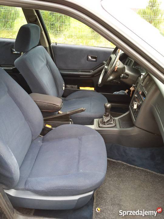 Sprawne Audi 80 B4 z ważnym przeglądem i OC centralny zamek
