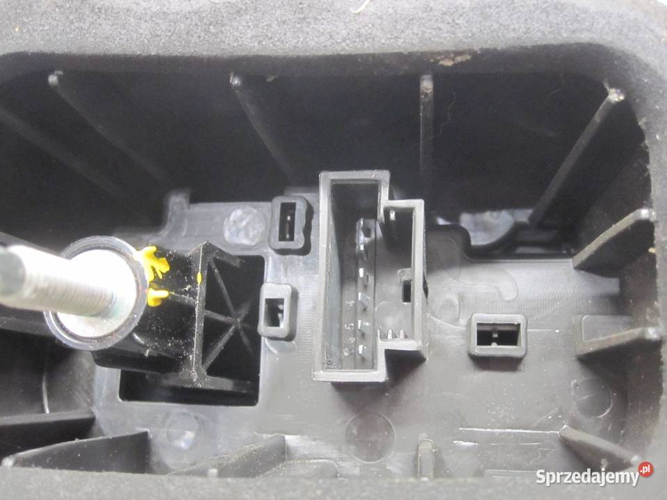 SKODA CITIGO LIFT 17r lampa prawa tył 1ST945096E