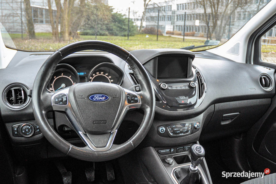 Ford Tourneo Courier 15TDCI Lift 2019 r Salon 1 Tourneo Courier dolnośląskie Wrocław