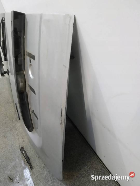 DRZWI LEWE TYŁ TEKNH LEKKO USZKODZONE Dacia świętokrzyskie