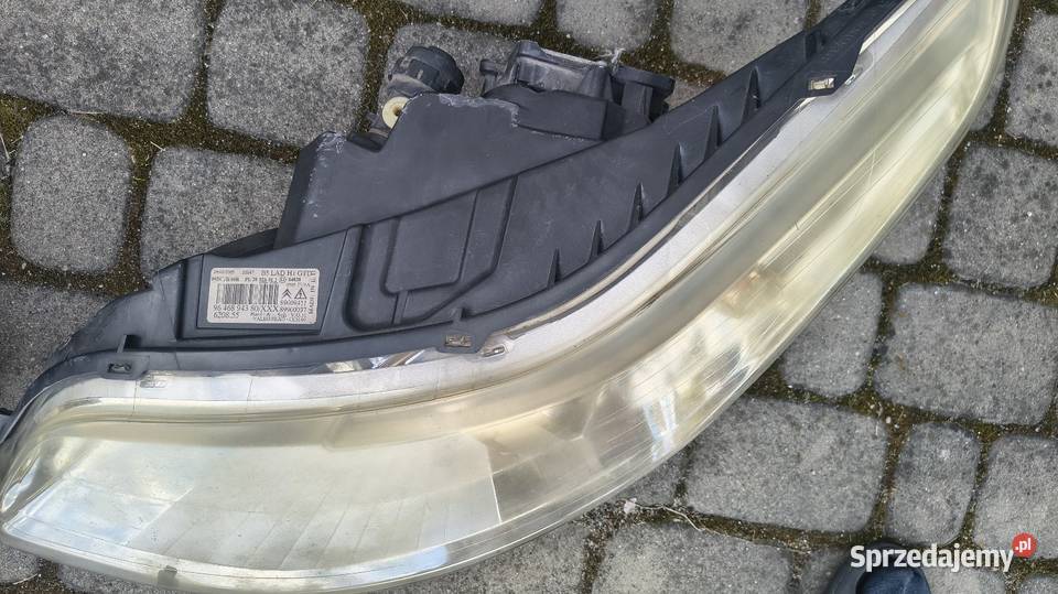 Lampy reflektory ksenonowe przednie Citroen C4 Piotrków Trybunalski sprzedam