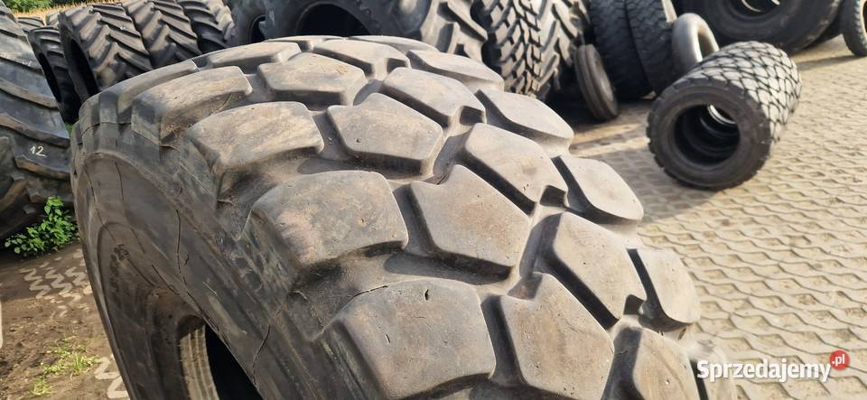 235r25 23525 Traingle 70 bez naprwa Opony rolnicze Nowe Miasto Lubawskie