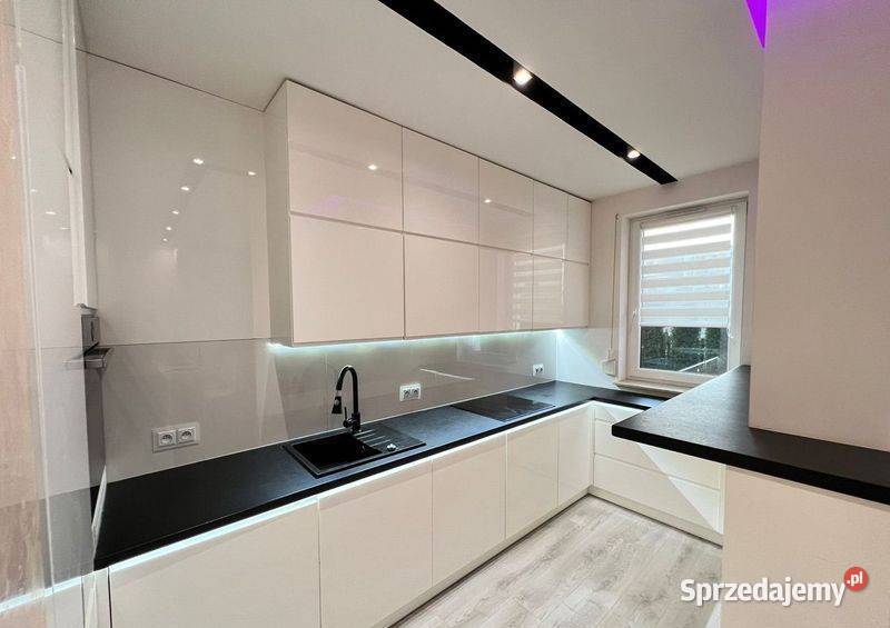 3pok 55met Iwaszkiewicza TARASOGRÓDGARAŻ Wrocław Nieruchomości