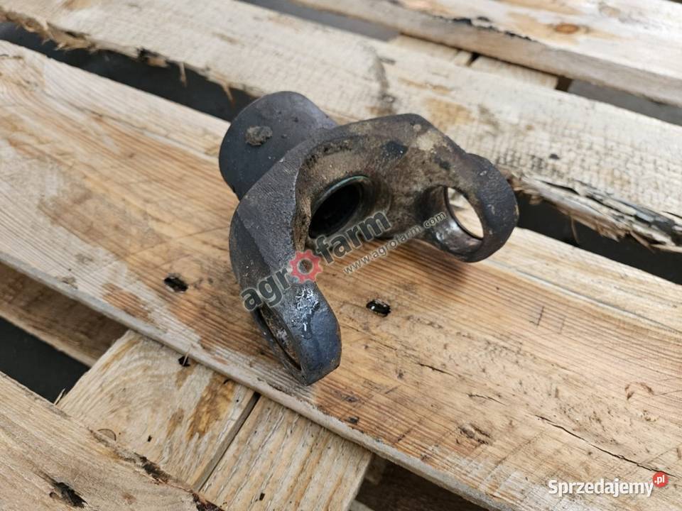 Widełki półosi FWD Ford 8770 8670 8870 Układ kierowniczy i oś przednia Byków