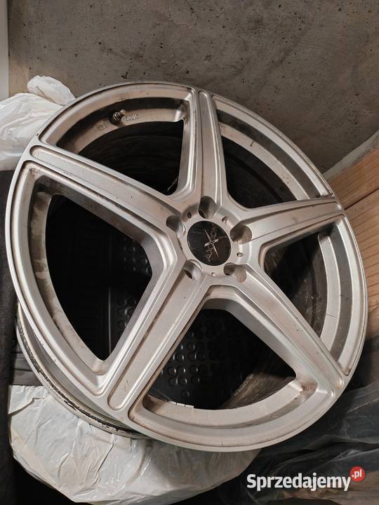 Komplet AXXION AX7 FELGI20 9x20 5x120 ET45 Kraków