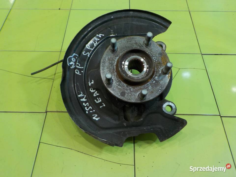 NISSAN LEAF I LIFT 16r 5D zwrotnica prawa przod Suków