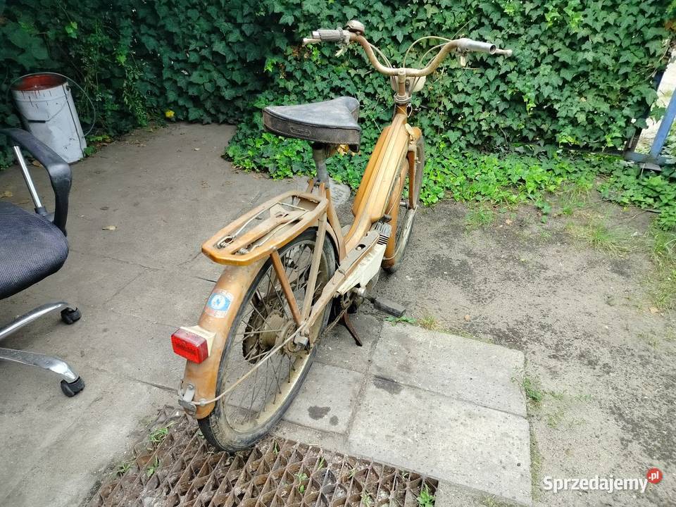 Motobecane motorower komar romet na pedala akryl