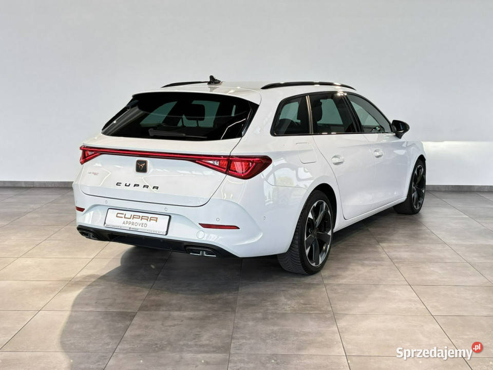 Cupra Leon Sportstourer 15 eTSI 150 DSG 2023 r gniazdo USB Myślenice