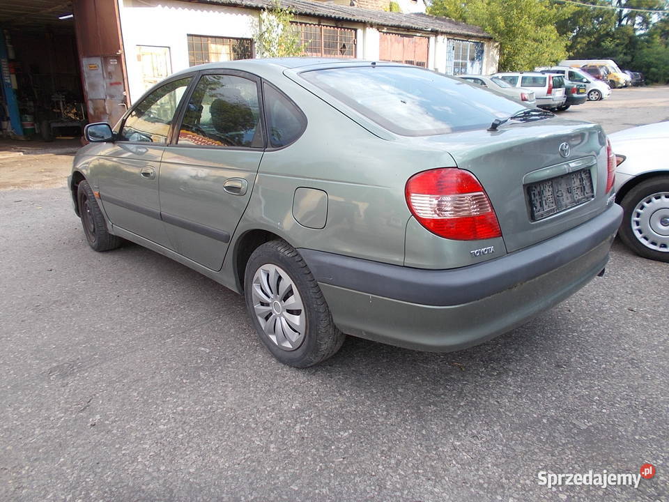 toyota AVENSIS T22 lift 18vvti 01r częsci z tego Zamość