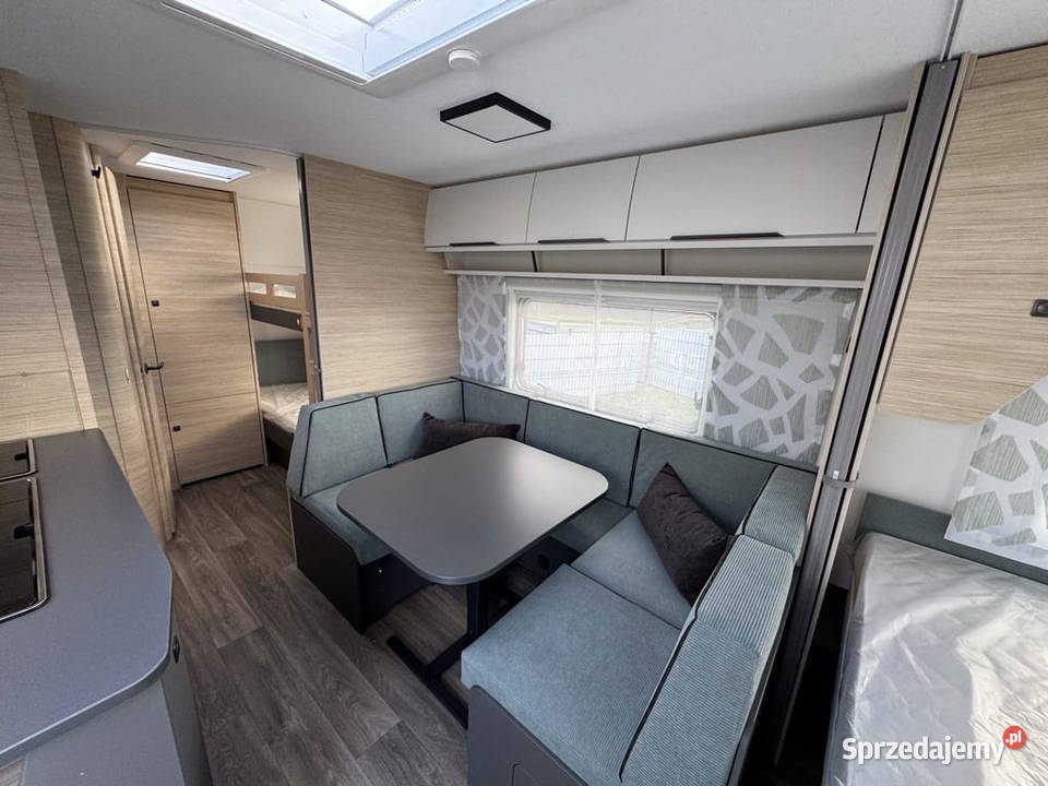 PRZYCZEPA KEMPINGOWA FENDT APERO 560 SKM ACTIV Fendt Bieruń